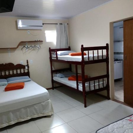 Cantinho da Família Penha (Santa Catarina) Quarto foto